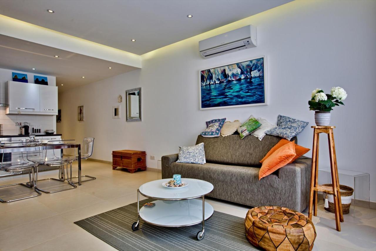 Bright And Central 2 Bedroom Apartment In Sliema Exterior photo